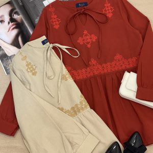 شومیز عروسکی گلدوزی زنانه