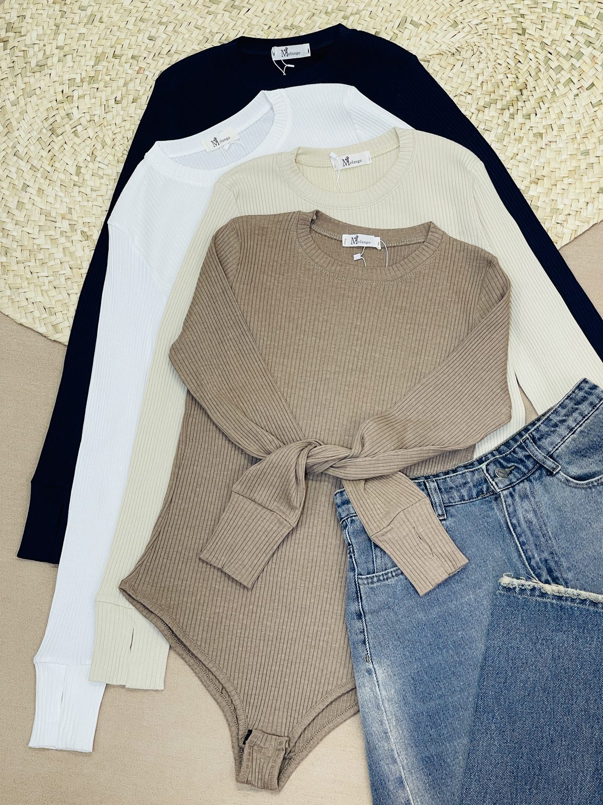 بادی آستین فینگری زنانه بادی آستین فینگری زنانه