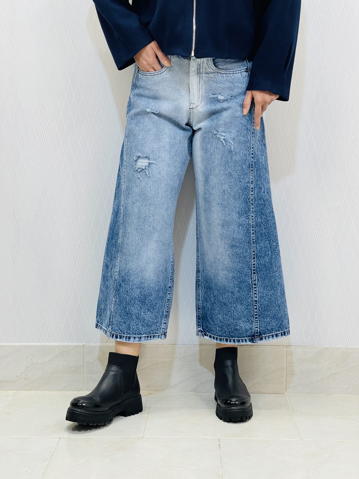 شلوار جین واید شافل زنانه شلوار جین واید شافل زنانه