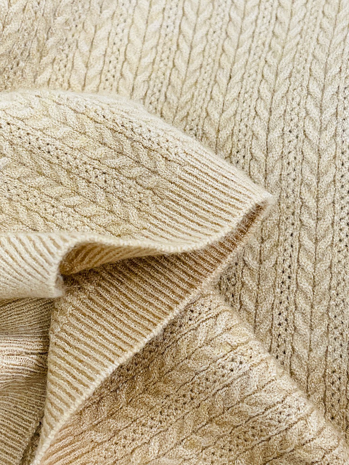 بلوز بافت گندمی آستین سه ربع زنانه بلوز بافت گندمی آستین سه ربع زنانه