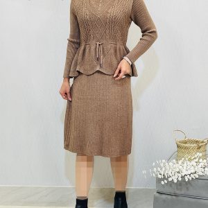 ست پیراهن و وست بافت کپ‌ زنانه