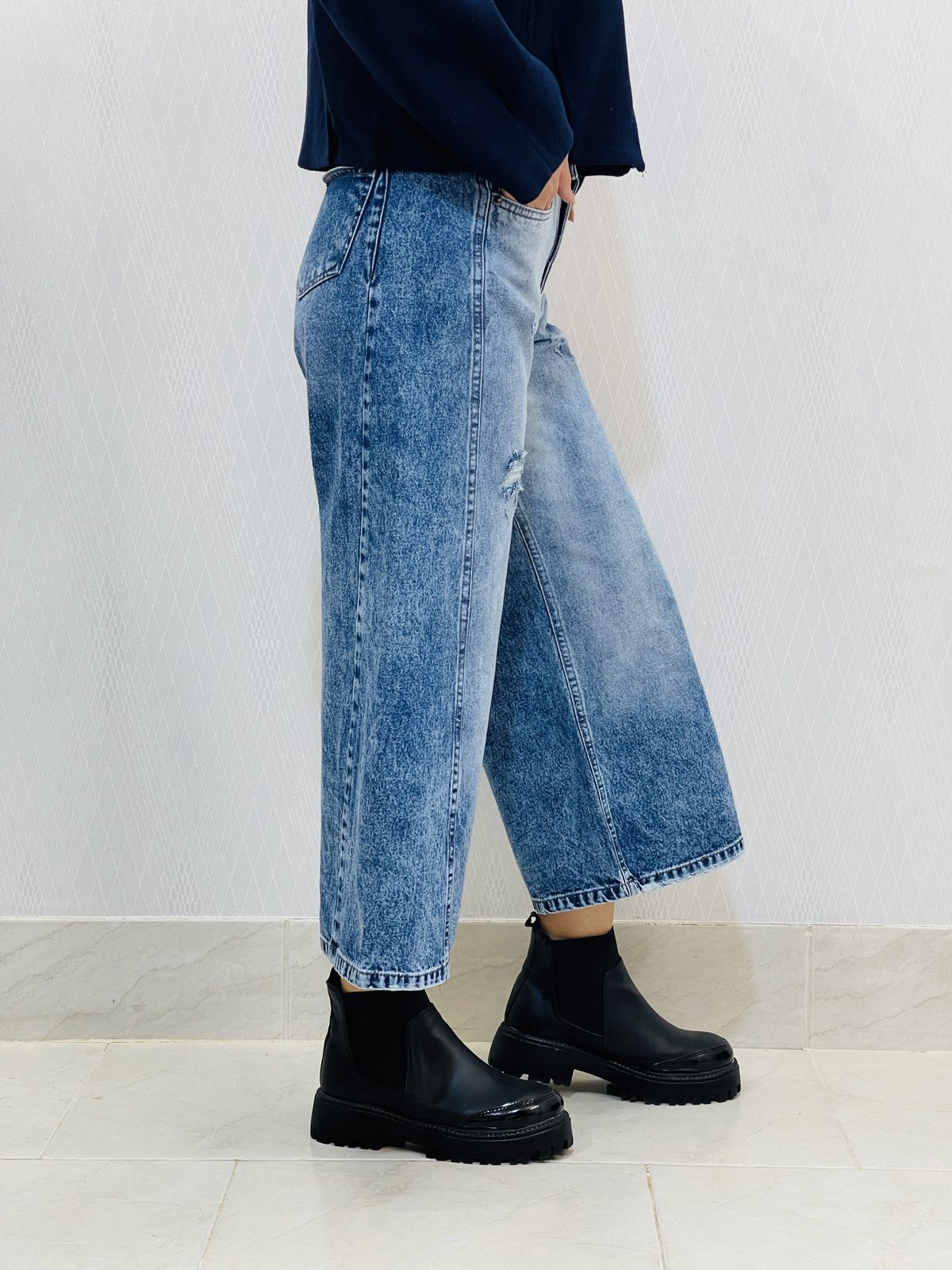 شلوار جین واید شافل زنانه شلوار جین واید شافل زنانه