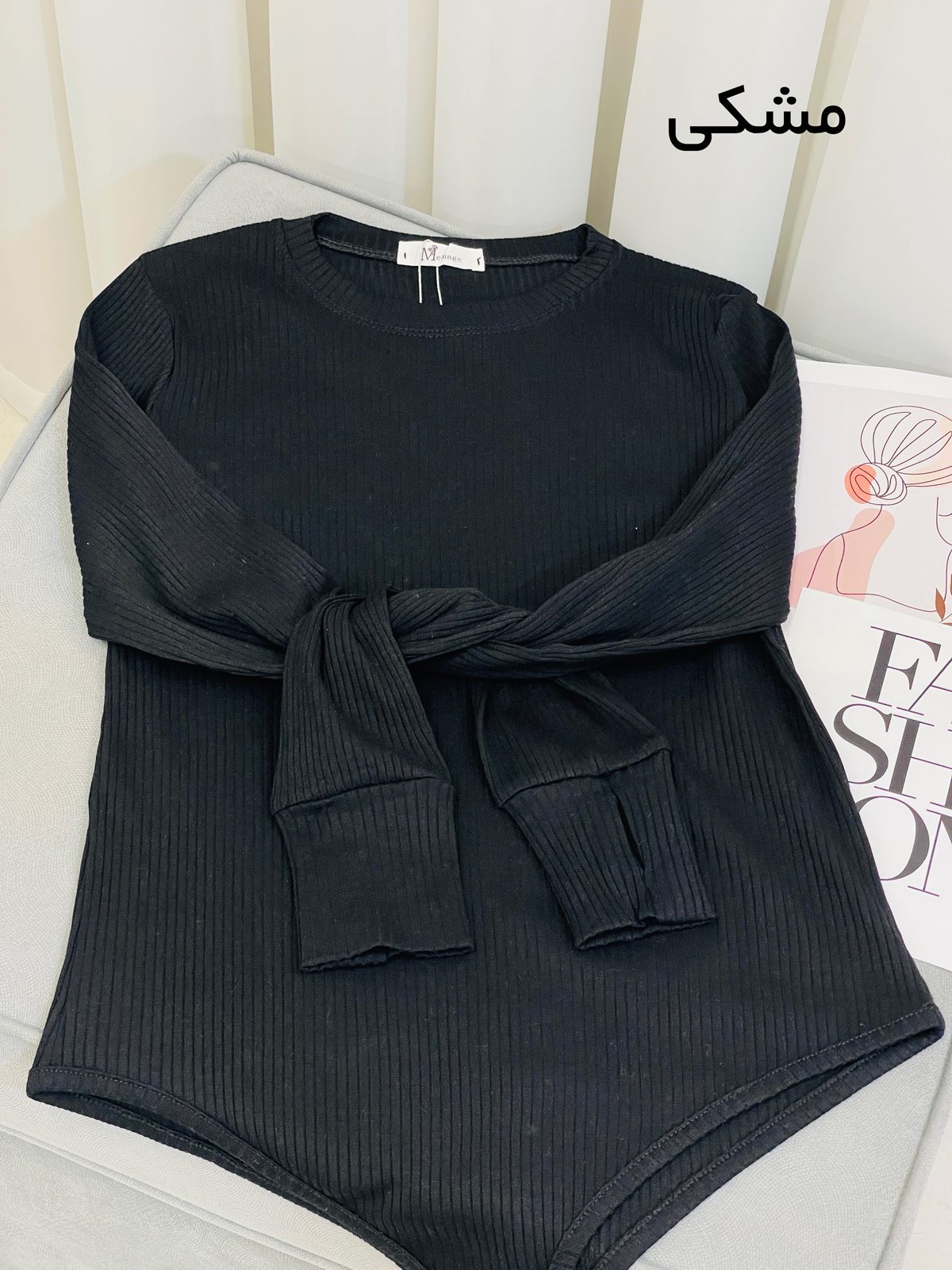 بادی آستین فینگری زنانه بادی آستین فینگری زنانه