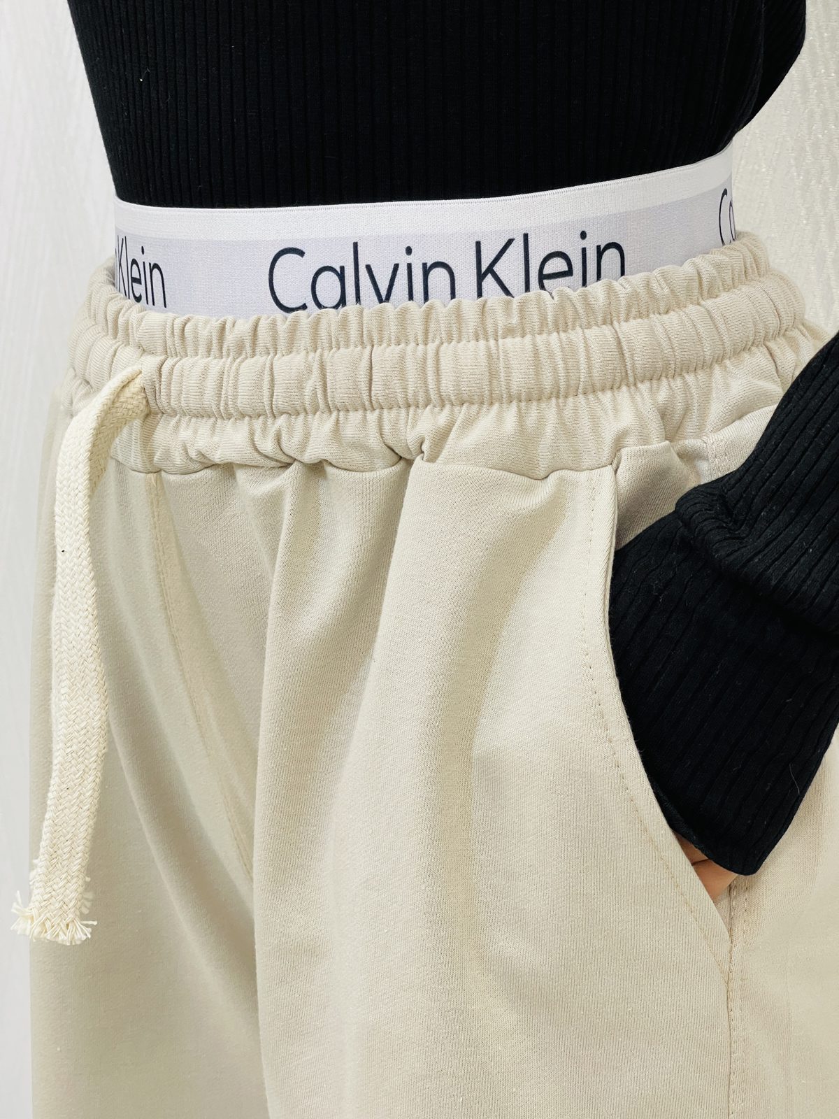 شلوار بگ دورس زنانه کلوین کلاین شلوار بگ دورس زنانه کلوین کلاین