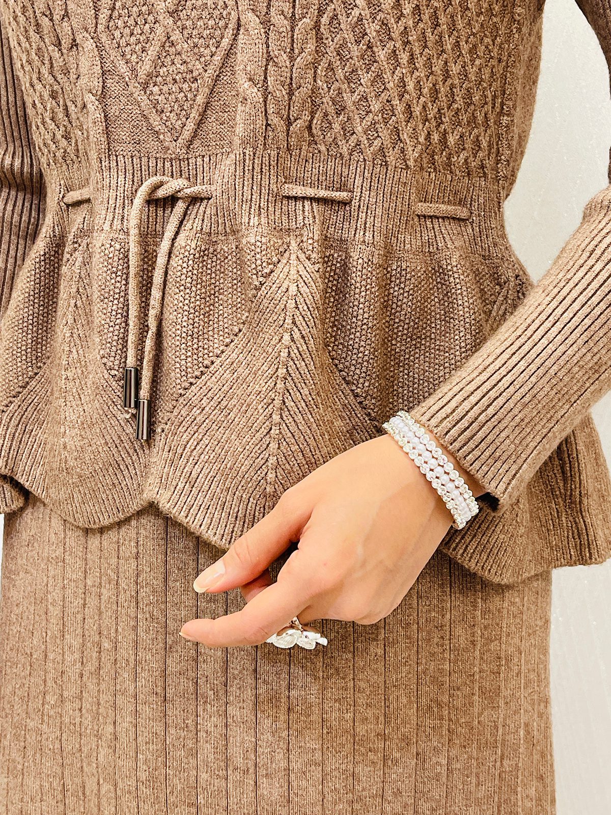 ست پیراهن و وست بافت کپ زنانه ست پیراهن و وست بافت کپ زنانه