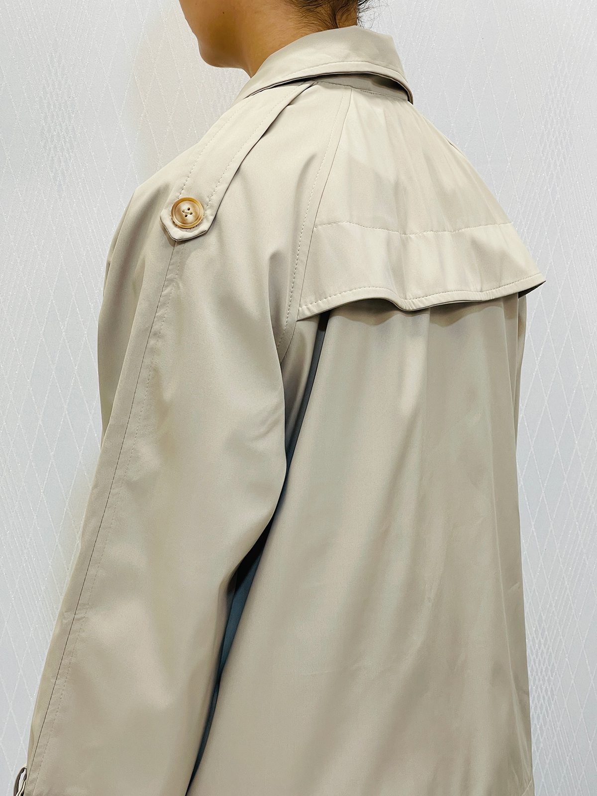 ترنچ کت داخل خز شیک زنانه ترنچ کت داخل خز شیک زنانه