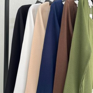 بلوز یقه خشتی کبریتی زنانه