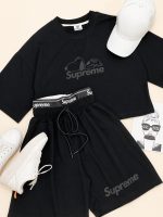 ست کراپ و شلوارک اسنوپی زنانه